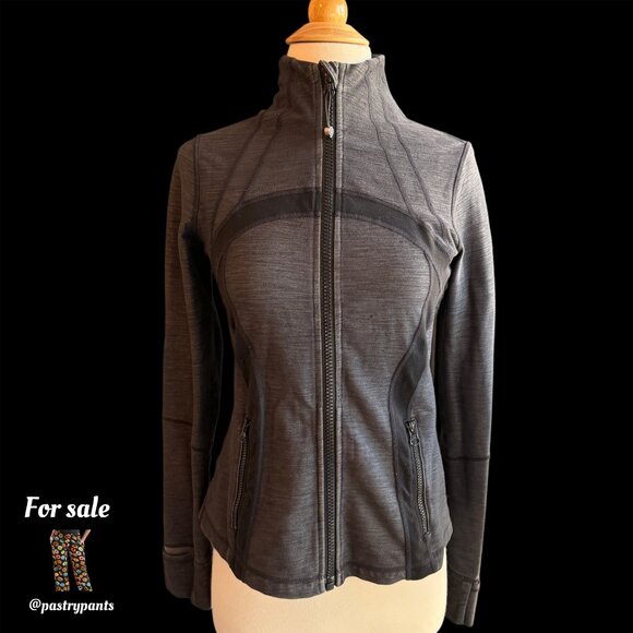 Lululemon Define Jacket Black Slub Denim / Black sz 6 - Picture 2 of 4